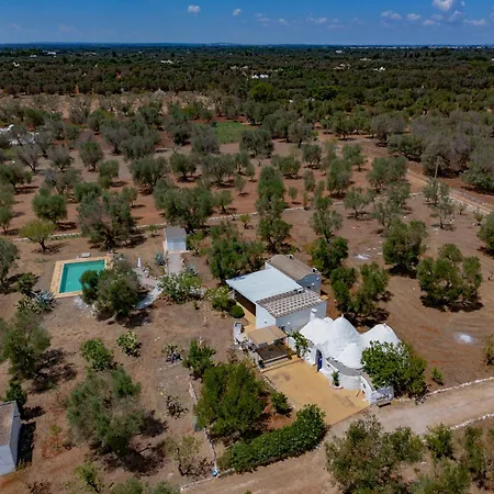 Trullo Nanonormanno Holiday home *
