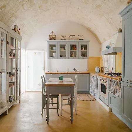Trullo Nanonormanno Holiday home